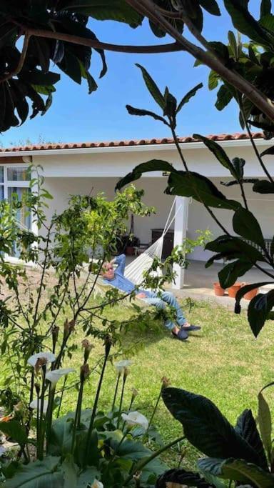 Moradia Alegre No Centro Da Vila Da Tocha. Esterno foto